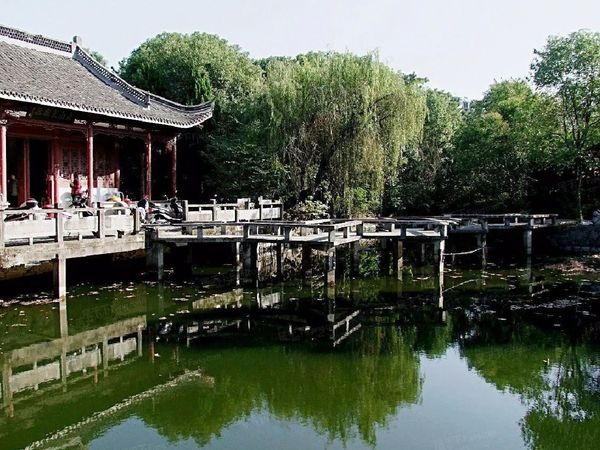 绿城濮园